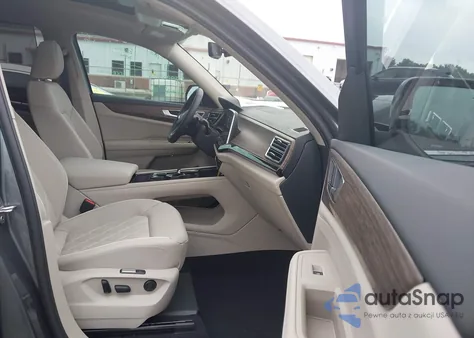 2025 Volkswagen Atlas 2.0T Sel Premium R-Line from USA, damaged, VIN 1V2FR2CA9SC541189